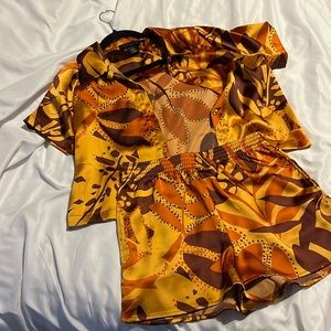 House of Harlow 1960 Two Piece Short Set